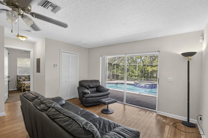 71-web-or-mls-BS1A1752