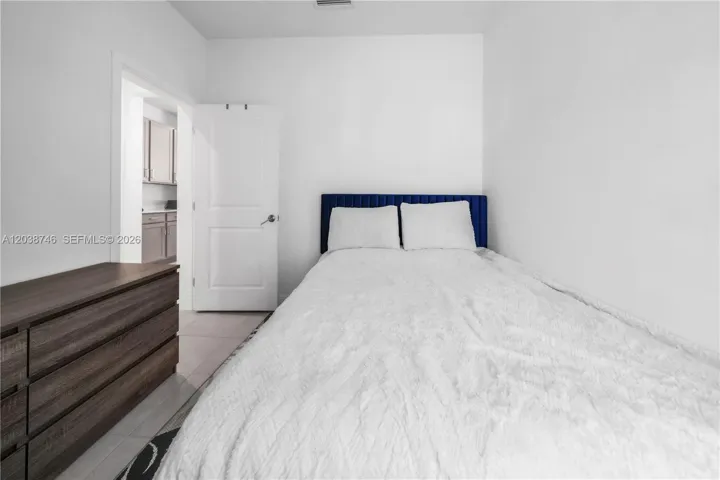 den-bedroom