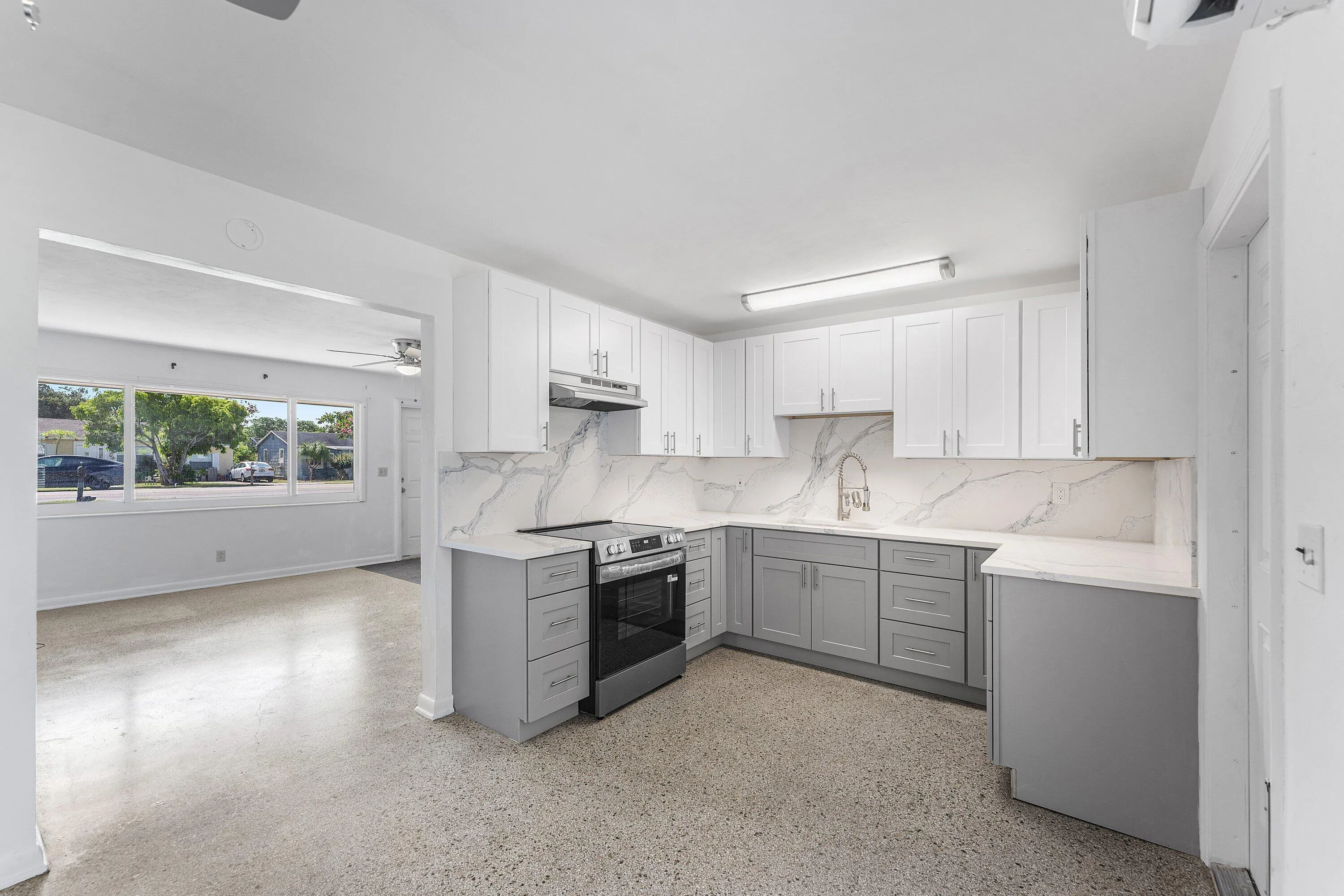 009-707SouthBroadway-Lantana-FL-33462-SM