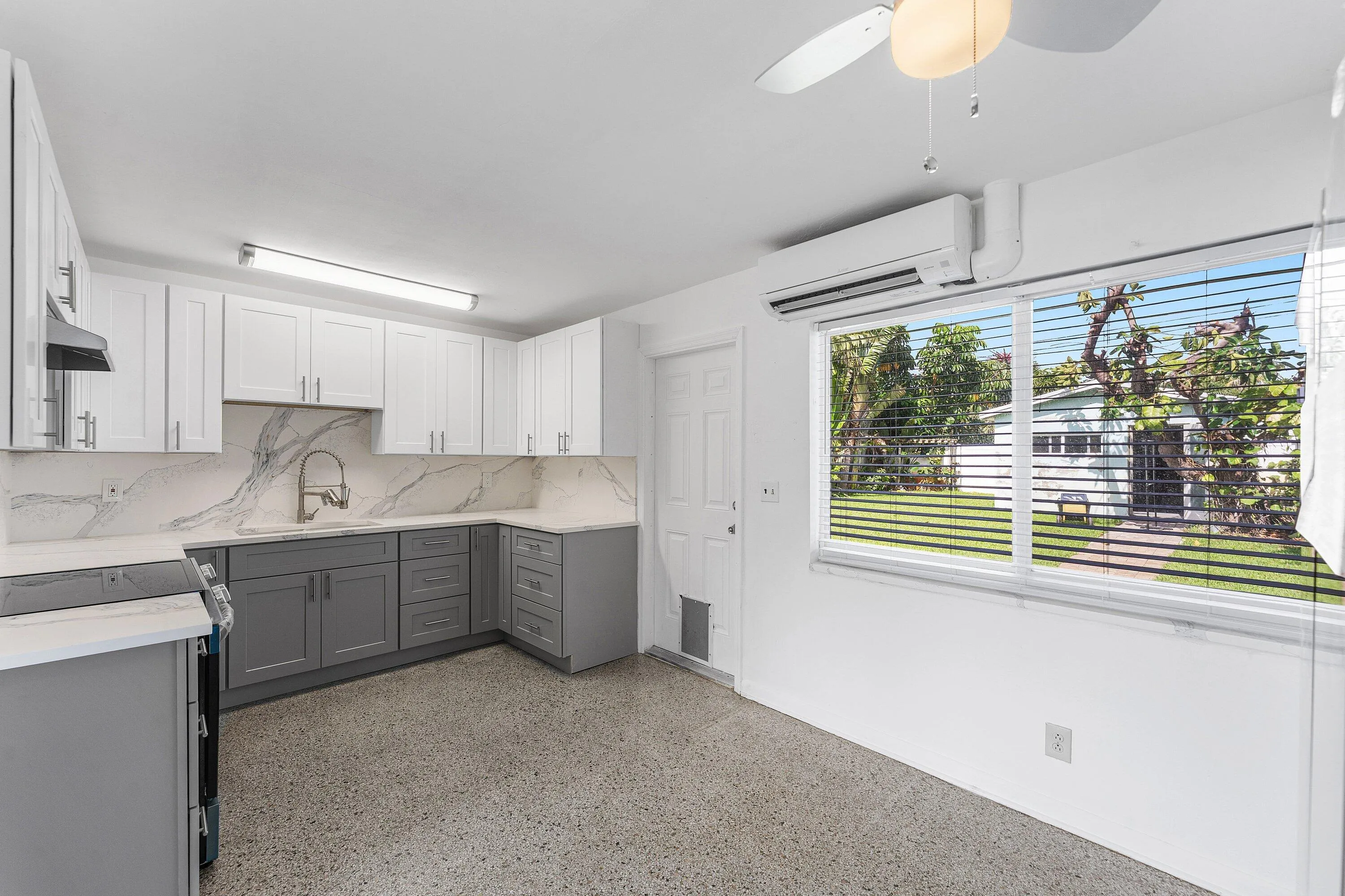 008-707SouthBroadway-Lantana-FL-33462-SM