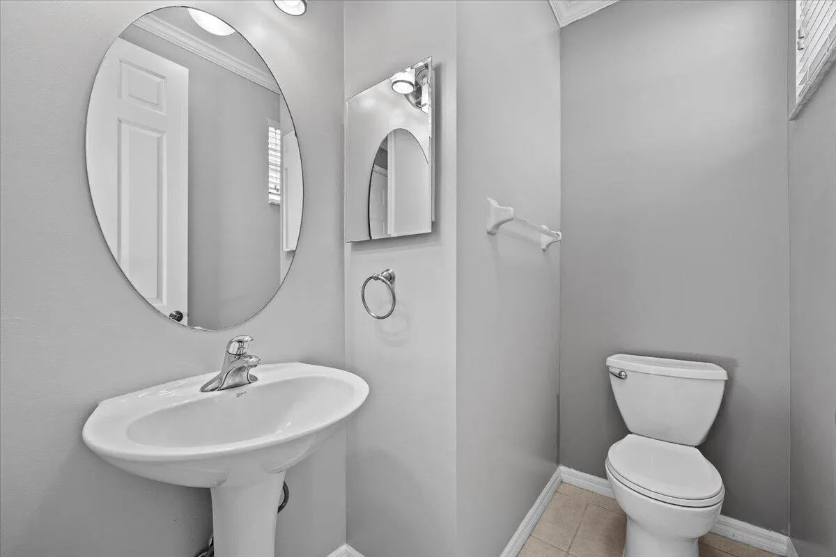 Half Bath / Powder Room