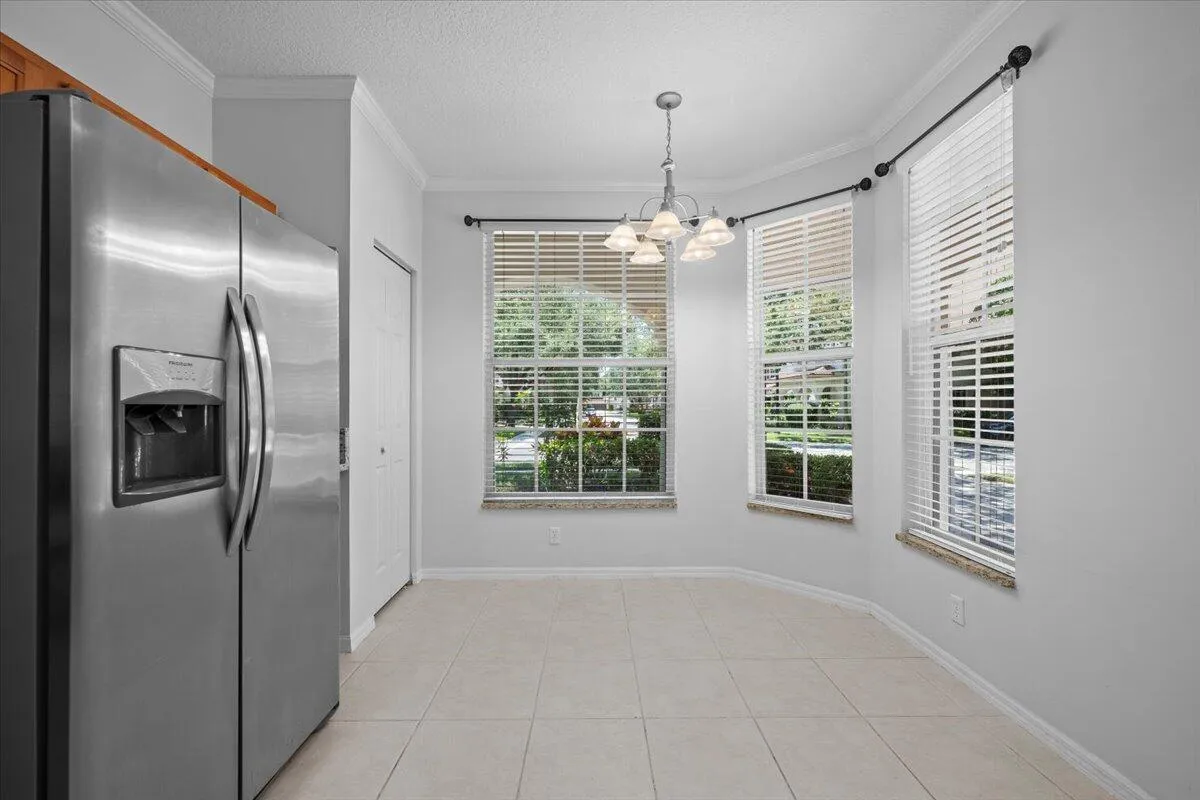 Open Kitchen