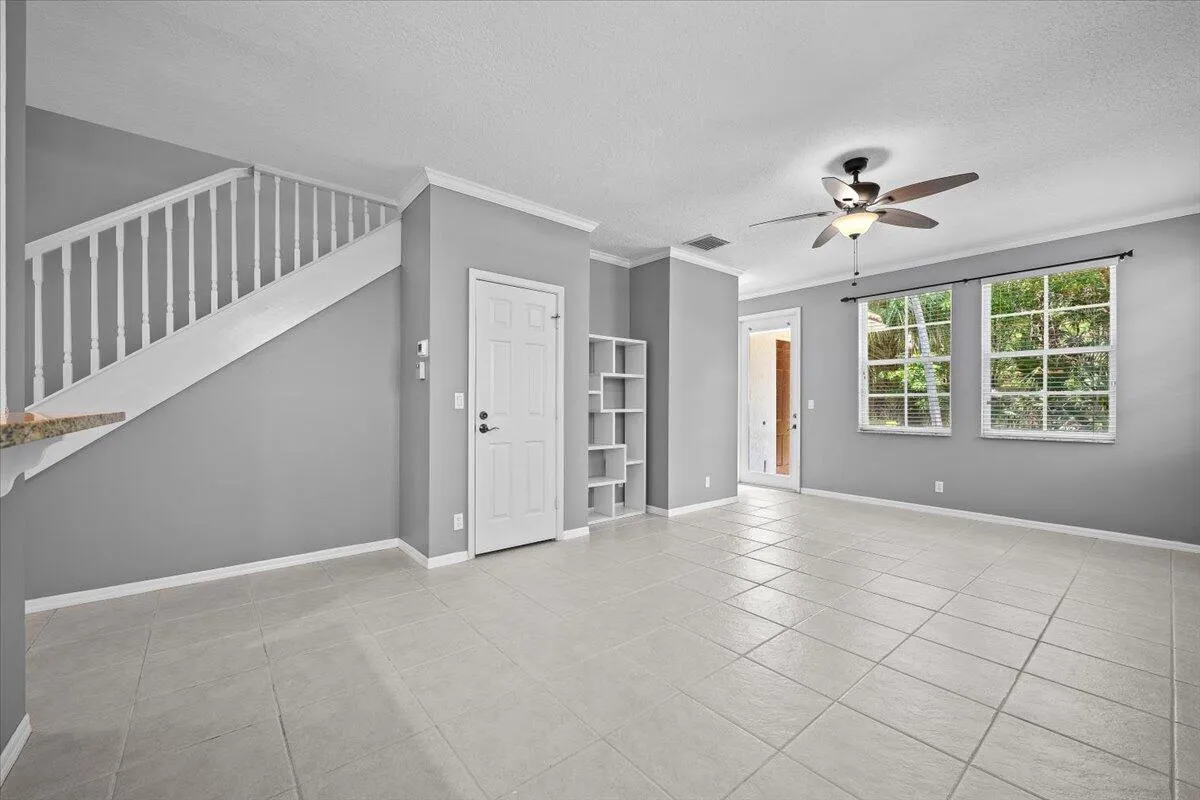 Great Room (Living / Dining Areas)