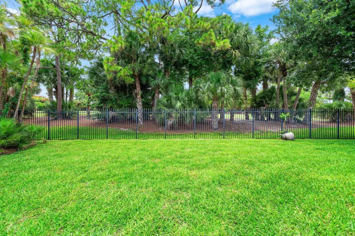 057-1697MayacooLakesBoulevard-WestPalmBe