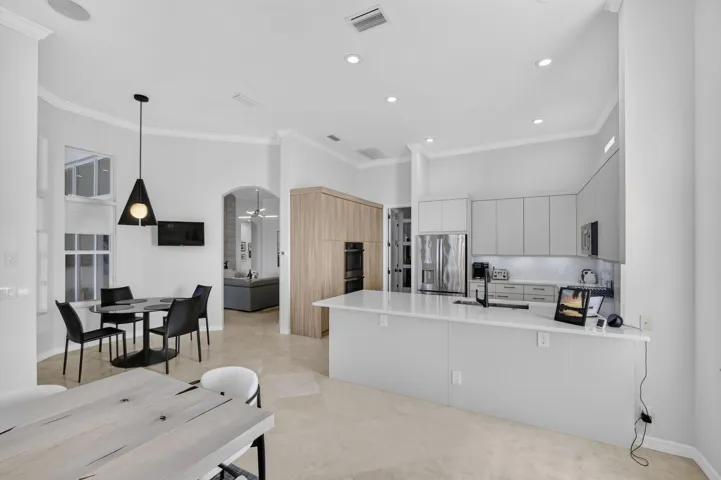 25-web-or-mls-5D1A1142