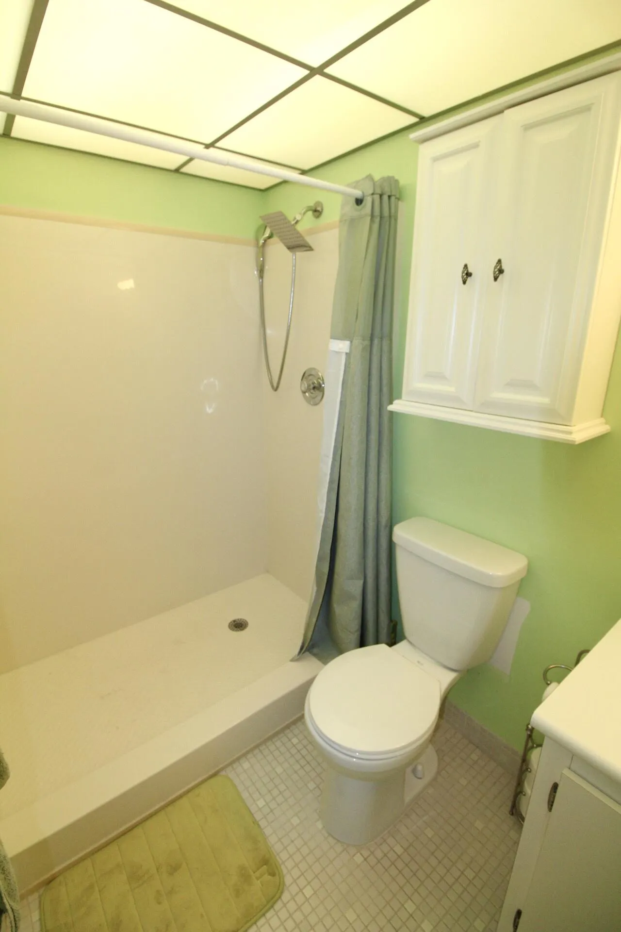 Bathroom 7