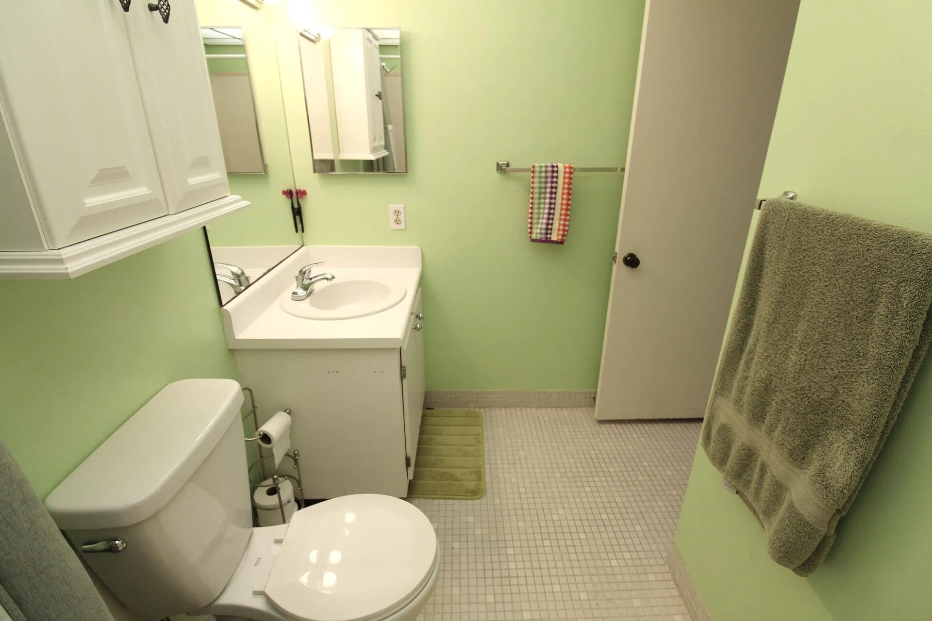 Bathroom 8