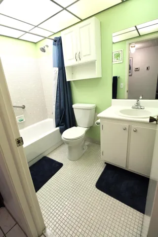Bathroom 3