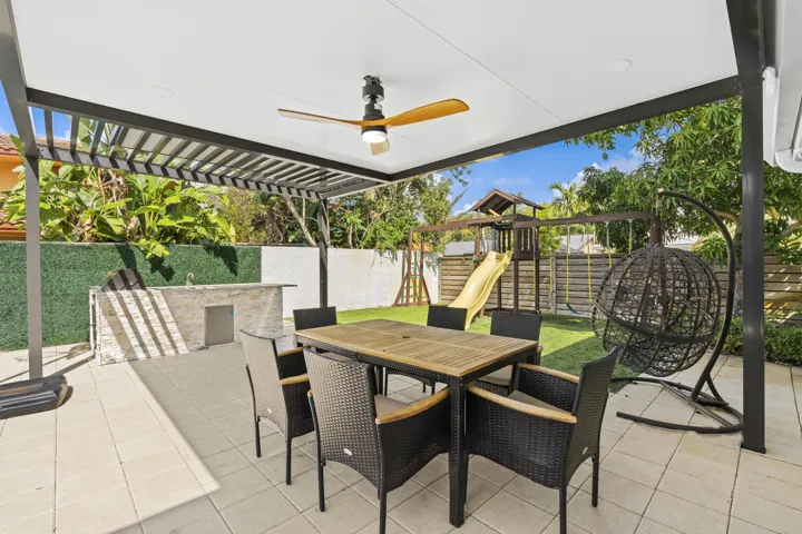 3870 N 31st Terrace Hollywood, FL-100