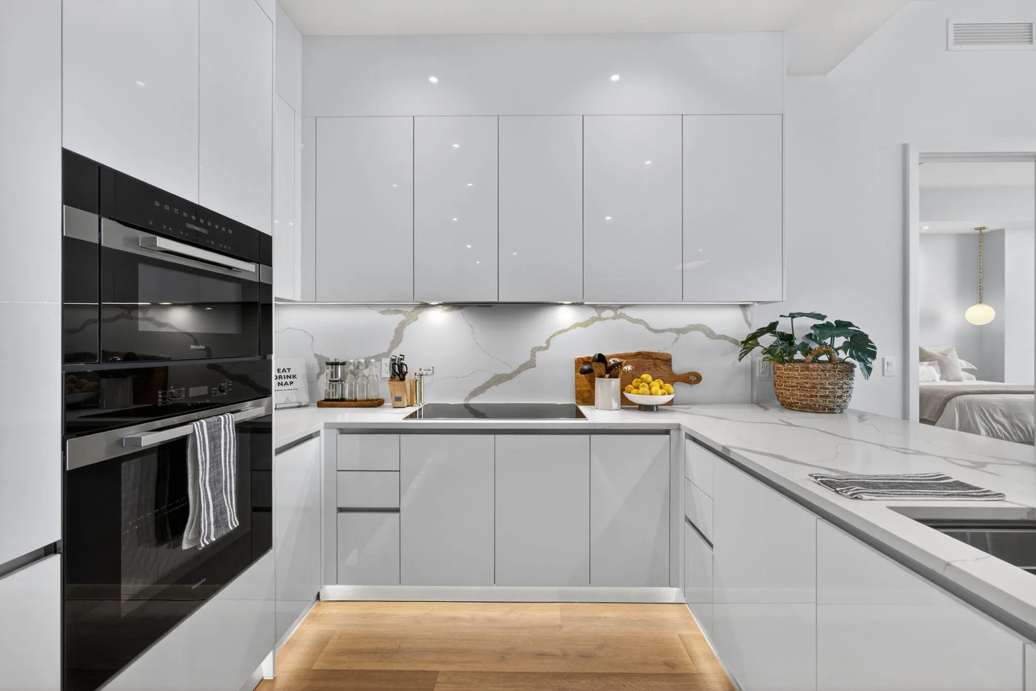 19-web-or-mls-19-web-or-mls-5D1A6819