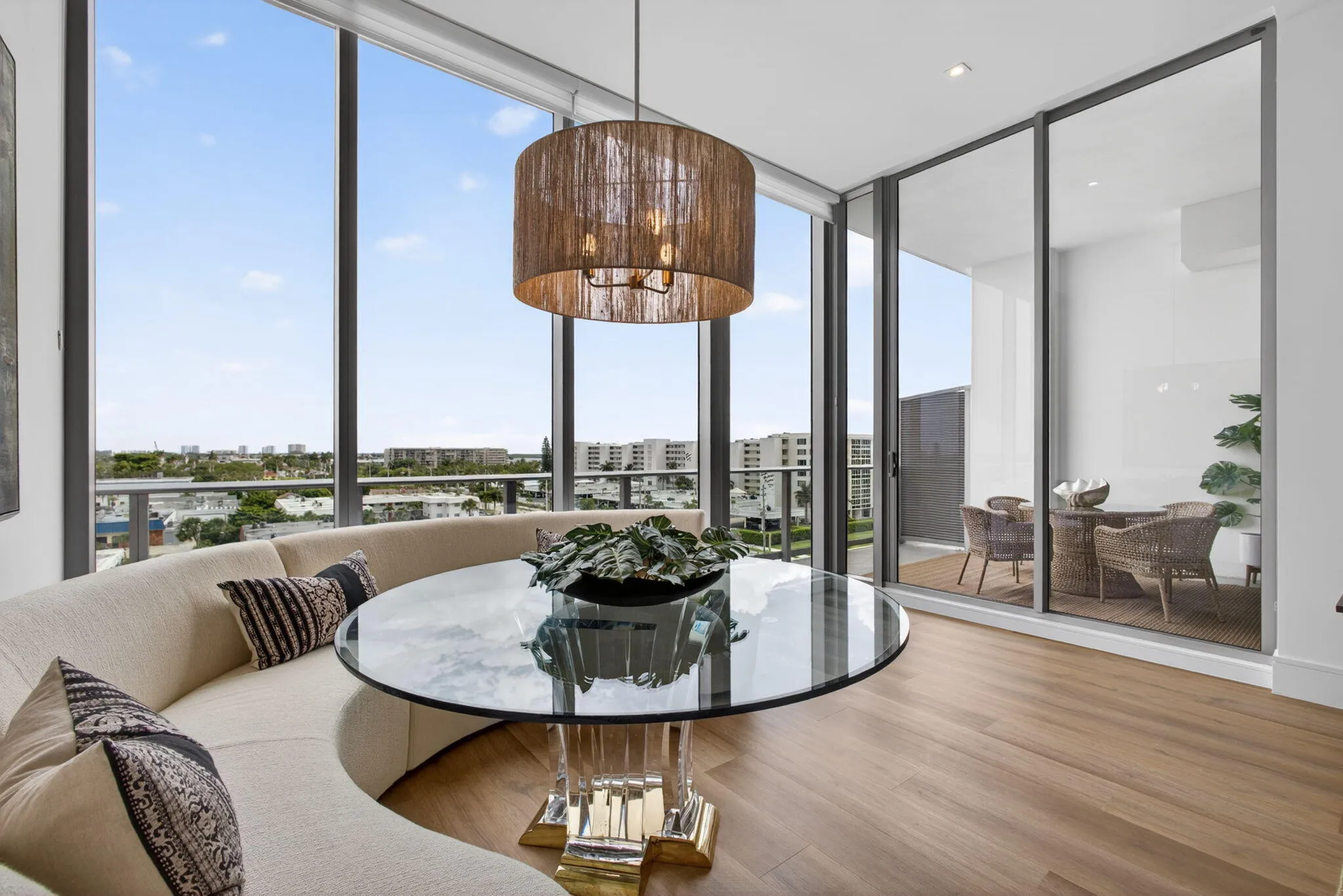 10-web-or-mls-10-web-or-mls-5D1A6775