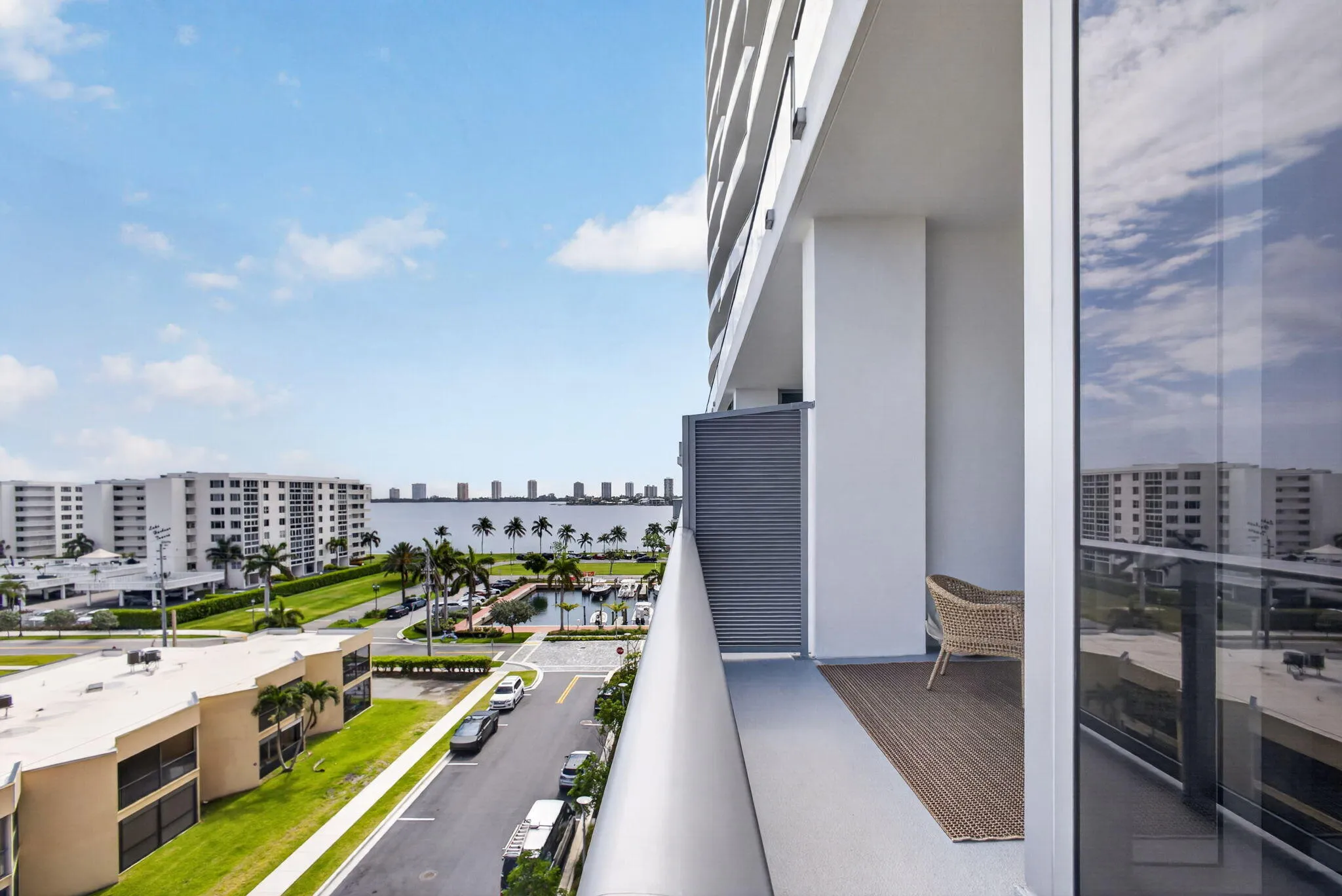 60-web-or-mls-60-web-or-mls-5D1A7045