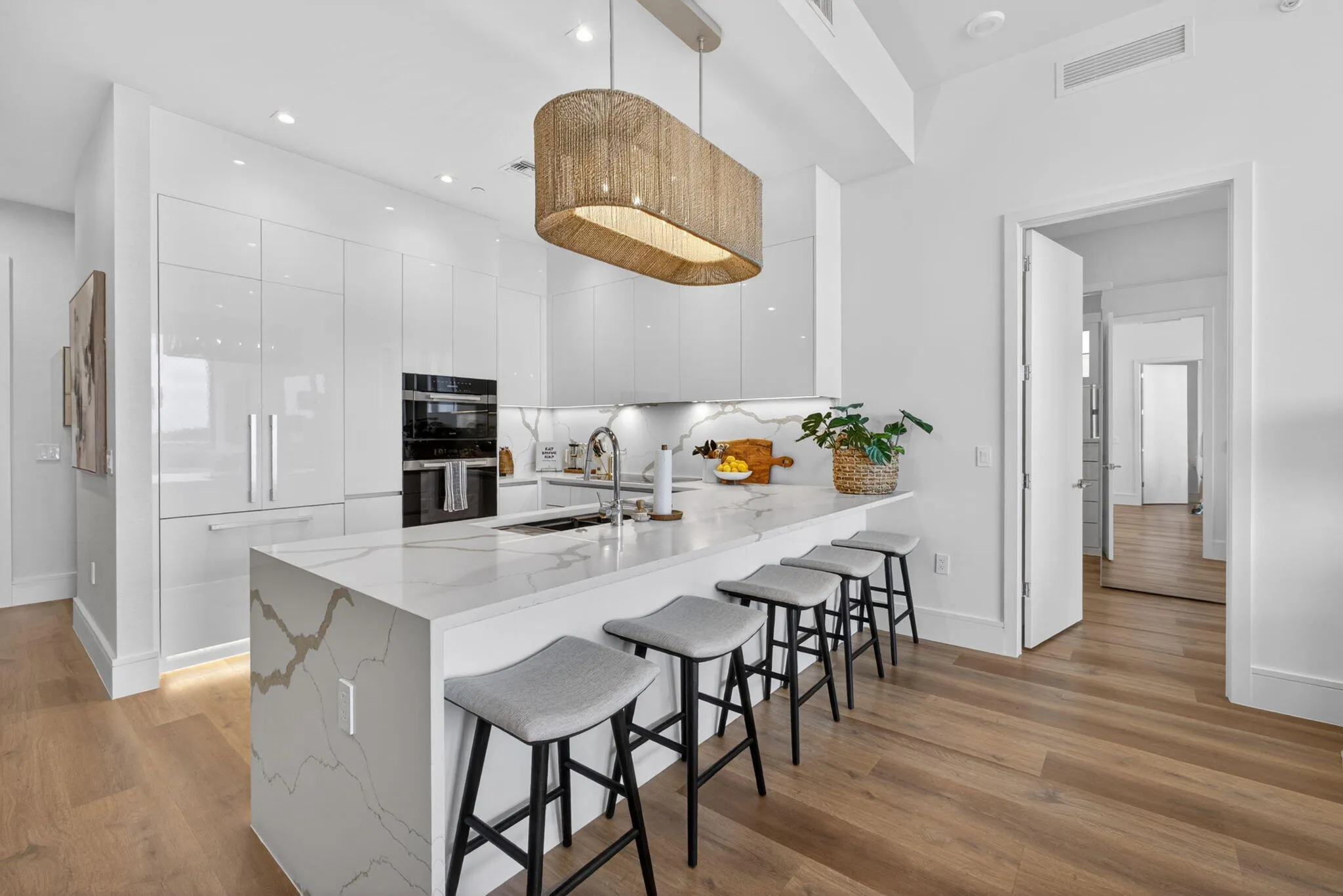 32-web-or-mls-32-web-or-mls-5D1A6889