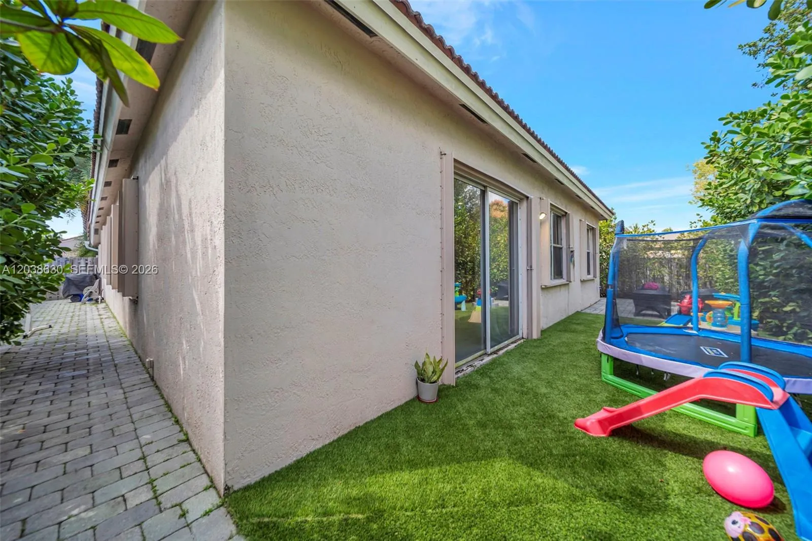 Property photo 38