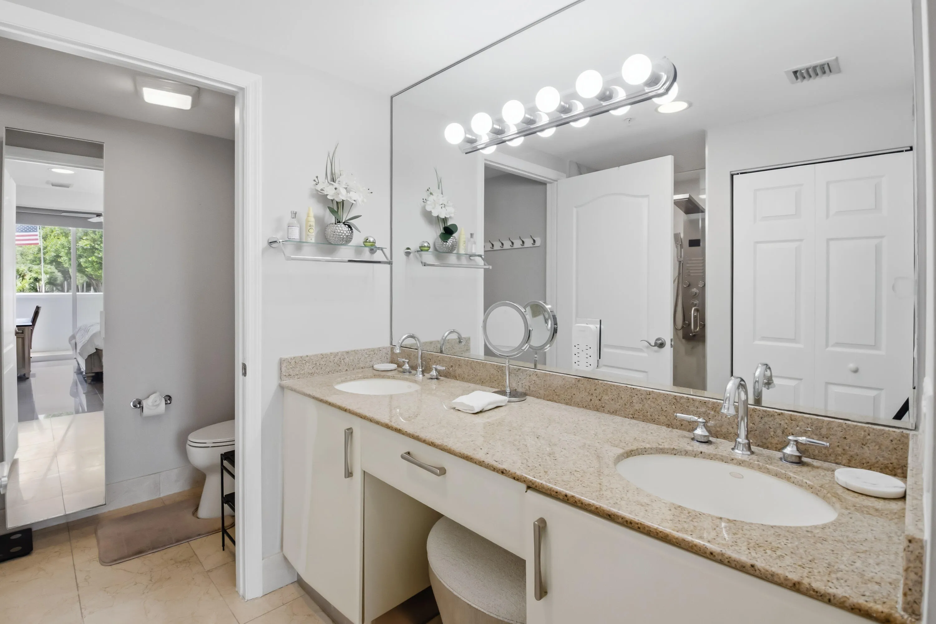 20260615-01-101 SE 20th Ave Unit 201, De