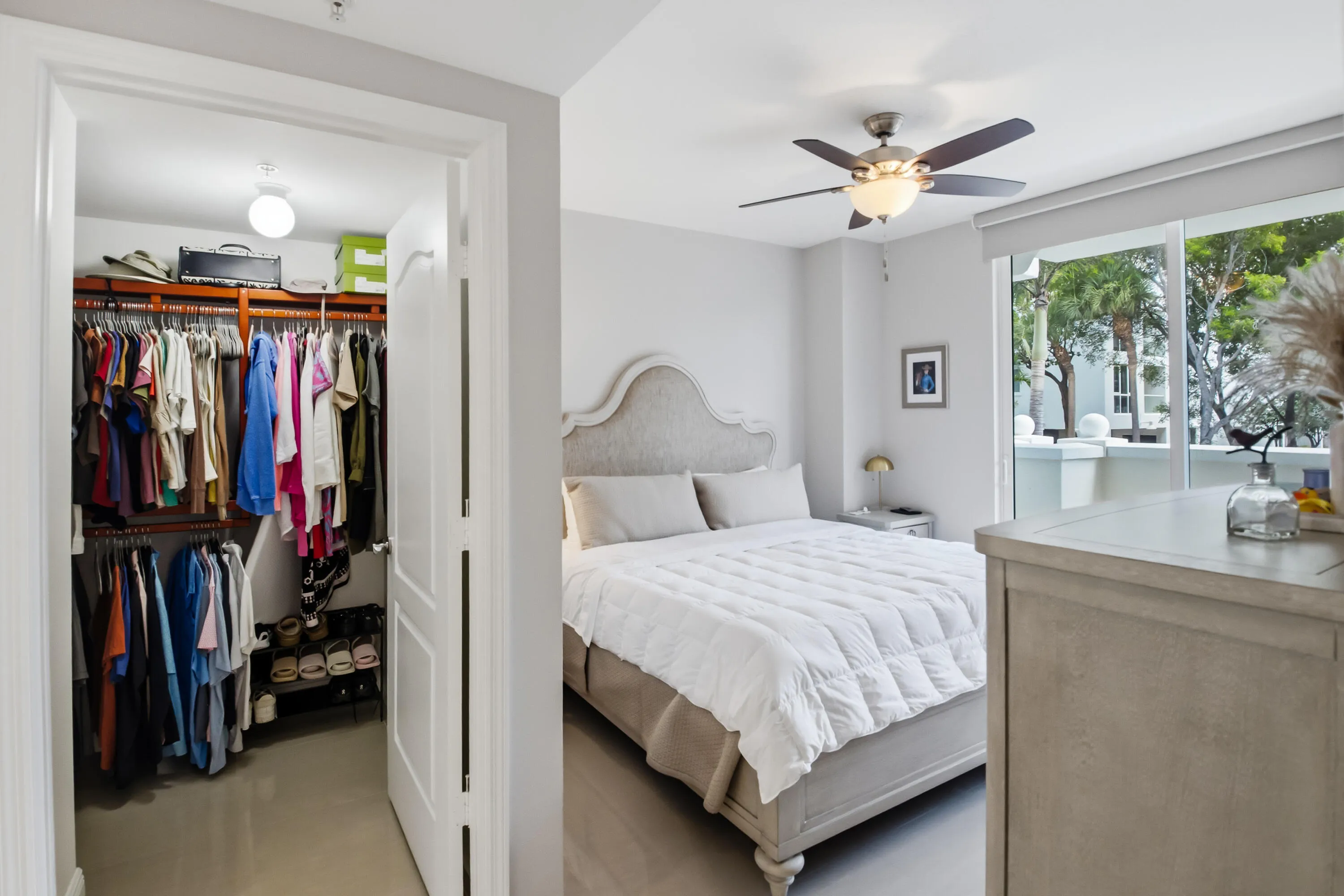 20260615-01-101 SE 20th Ave Unit 201, De