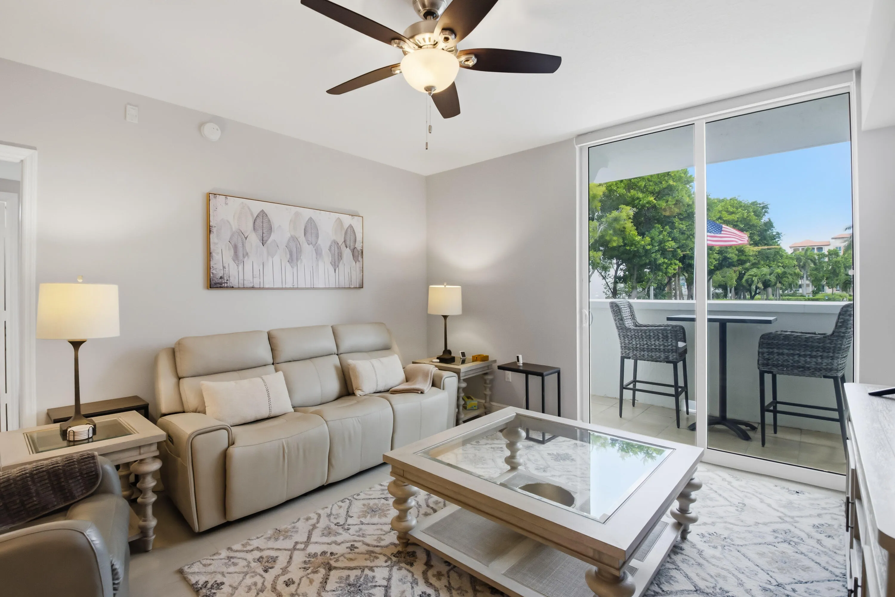 20260615-01-101 SE 20th Ave Unit 201, De