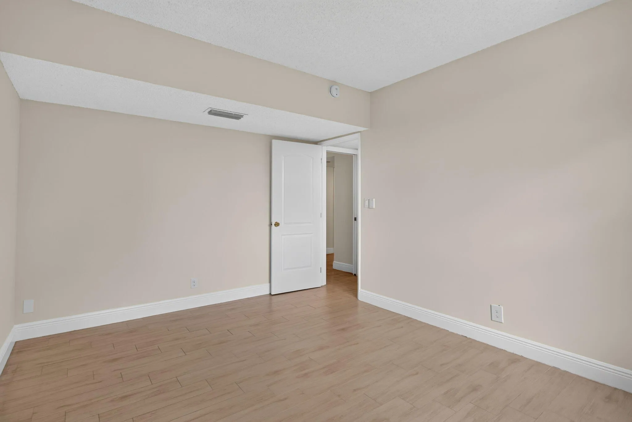 46-web-or-mls-3520-8655