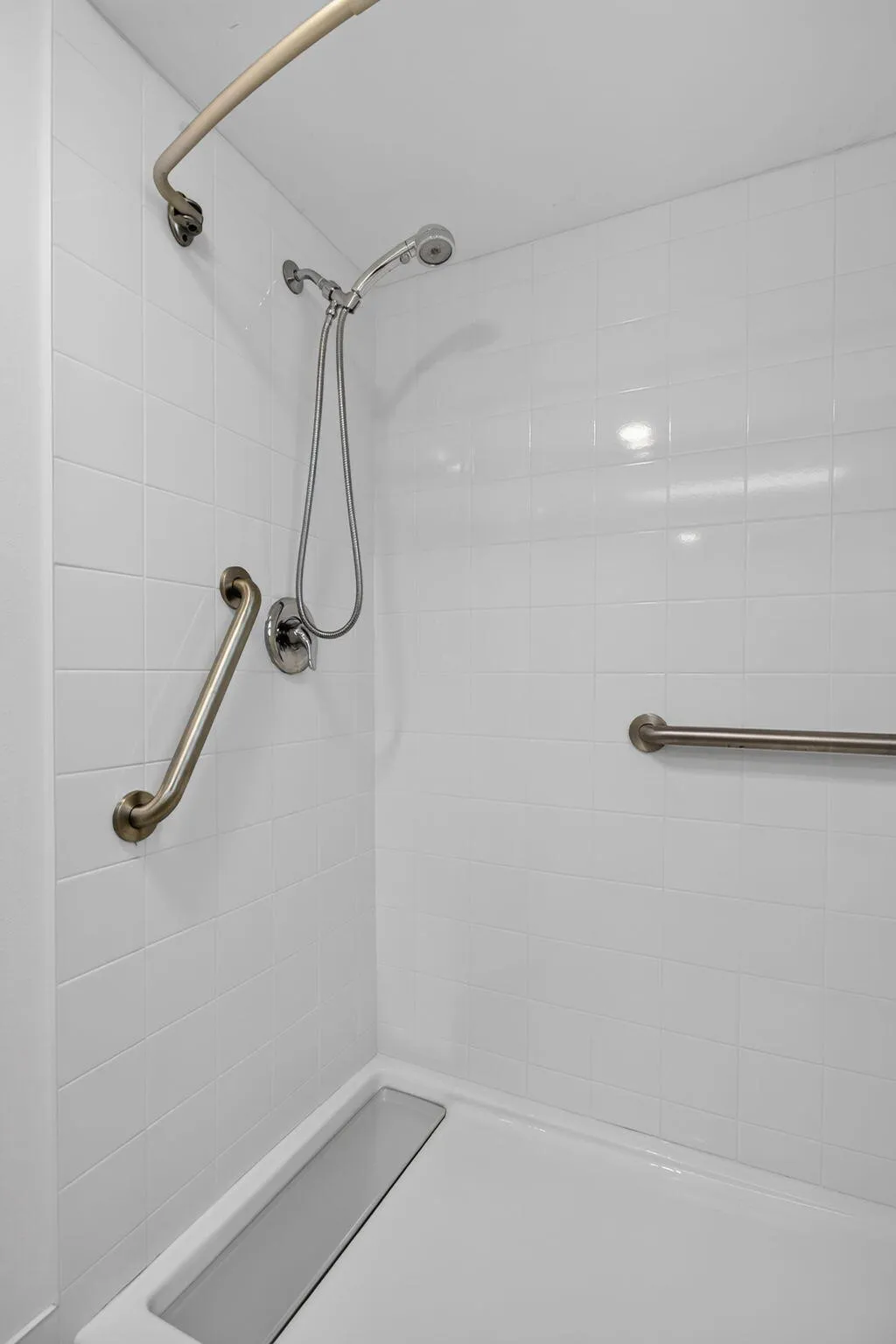 13-web-or-mls-3520-8490