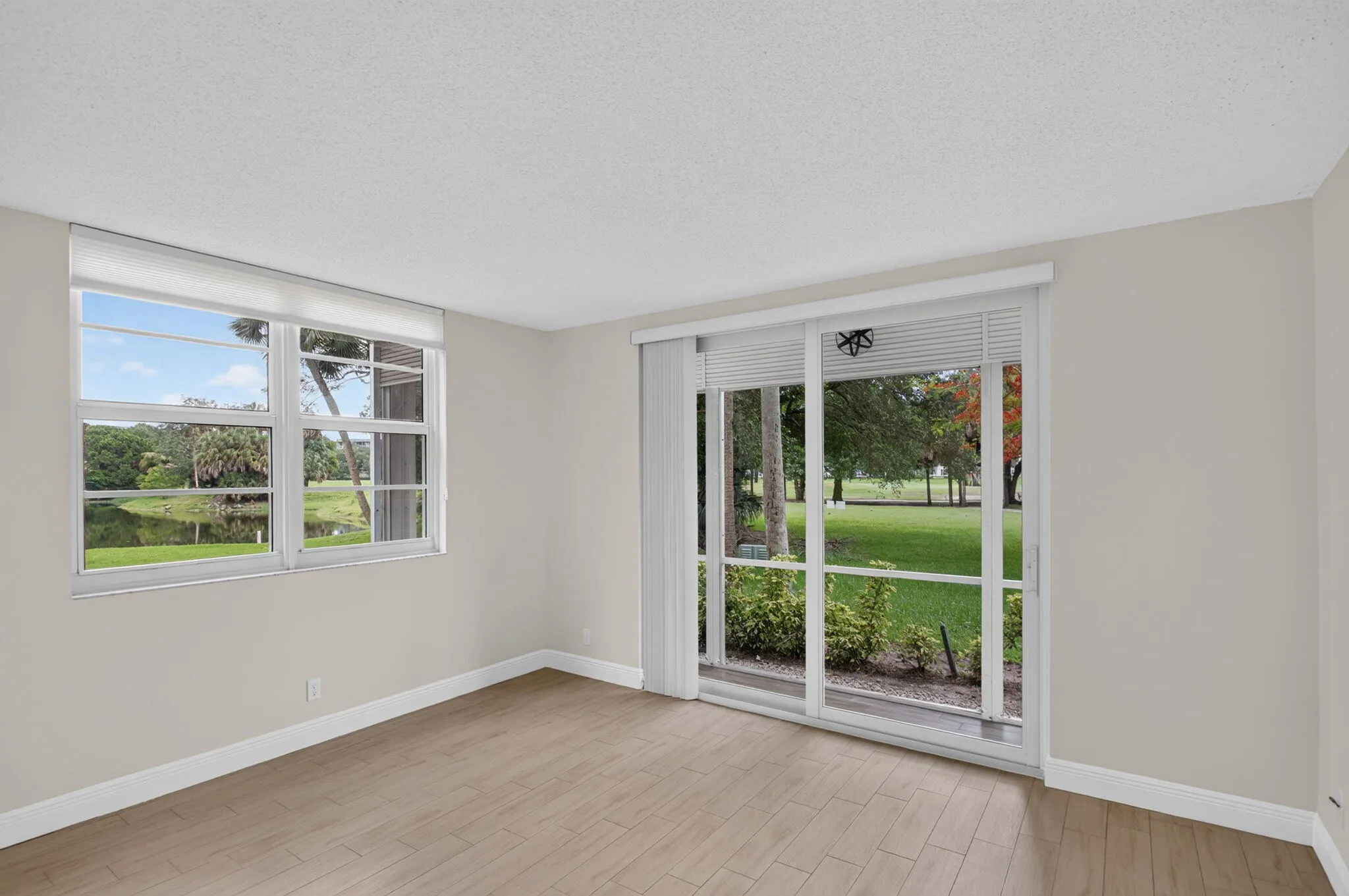 27-web-or-mls-3520-8560