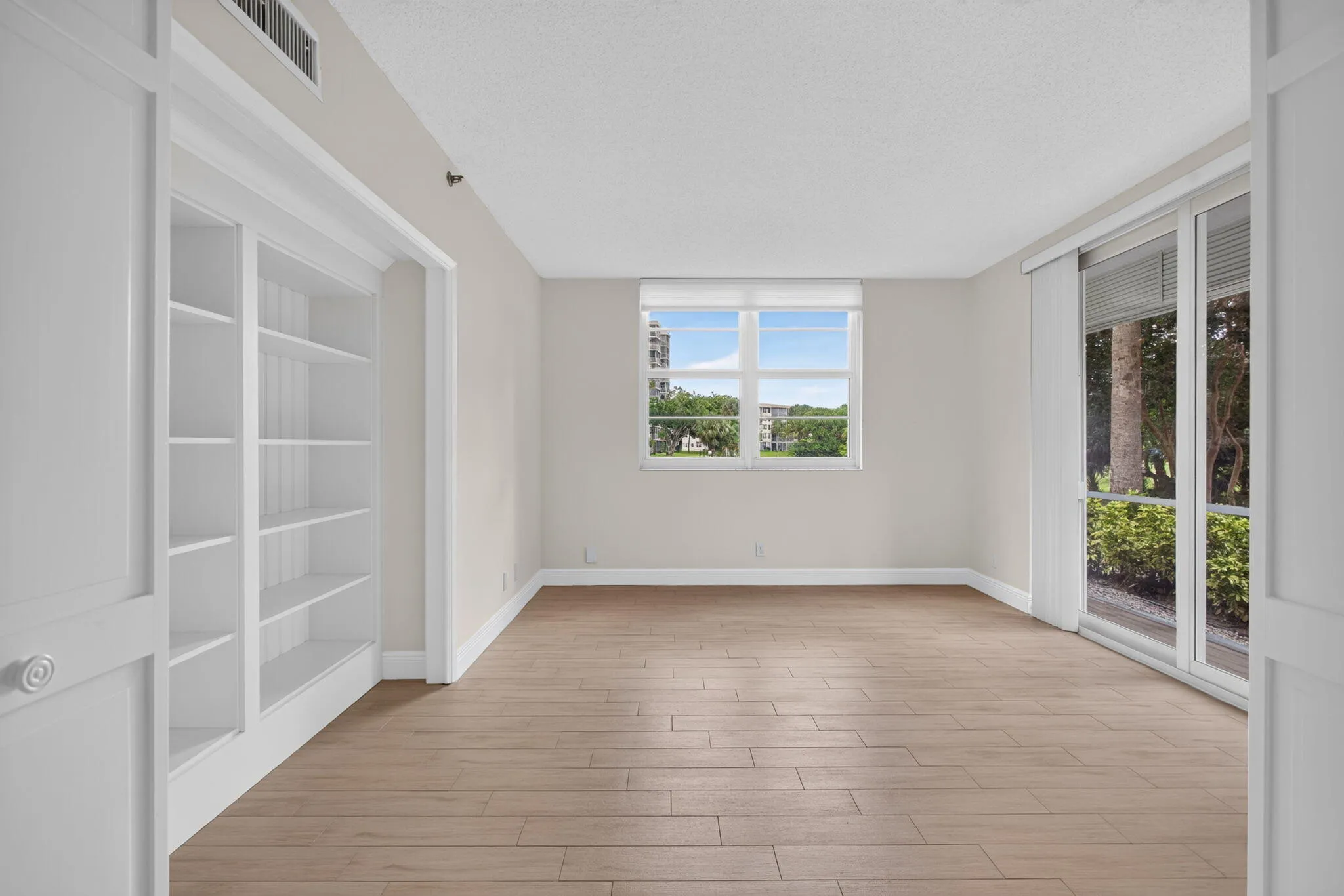 26-web-or-mls-3520-8555