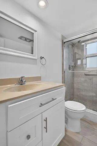 49-web-or-mls-3520-8675