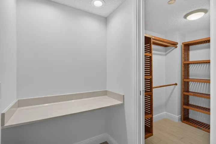 8-web-or-mls-3520-8466
