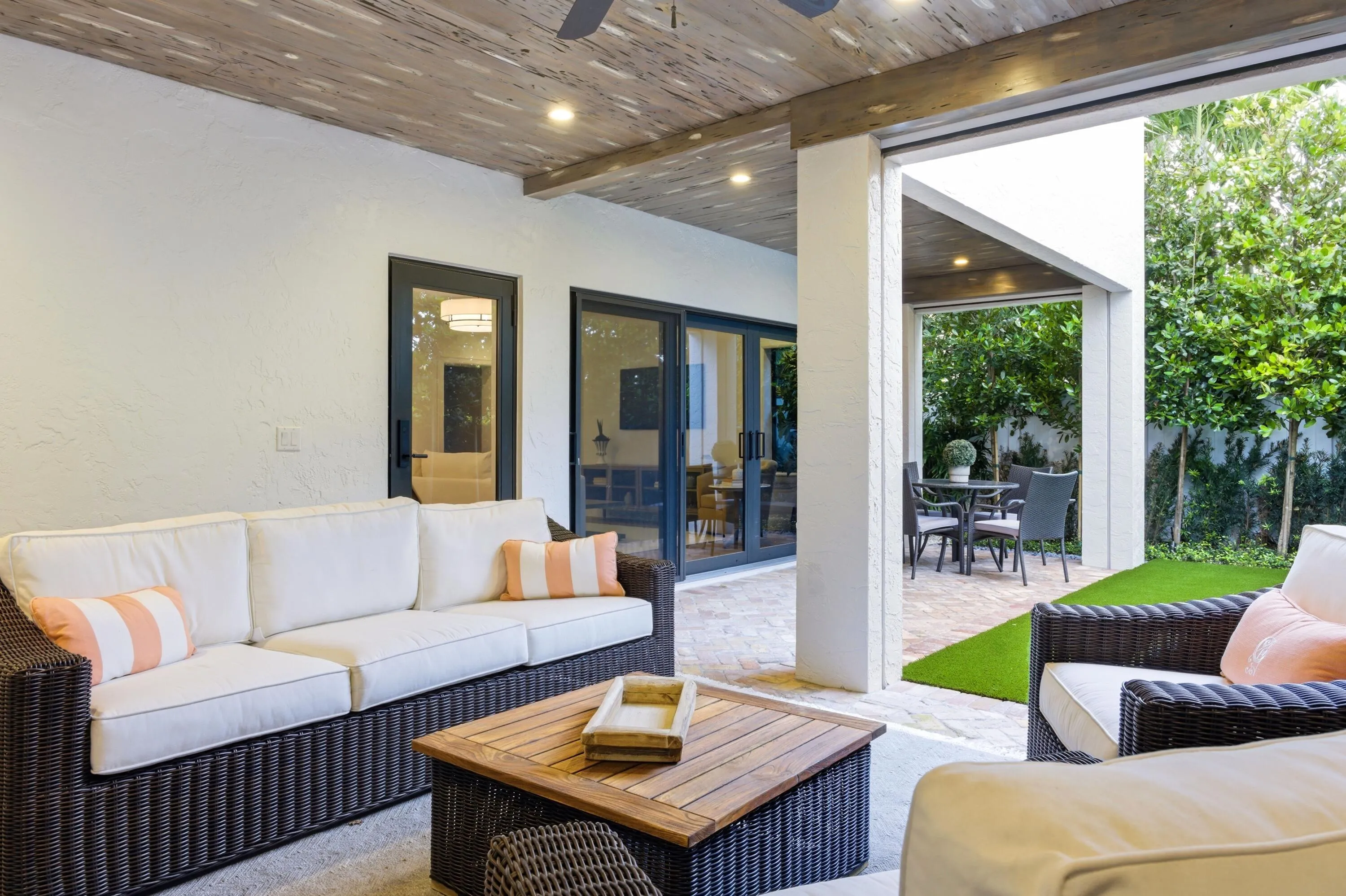 BACK LANAI WITH PHANTOM SCREENS