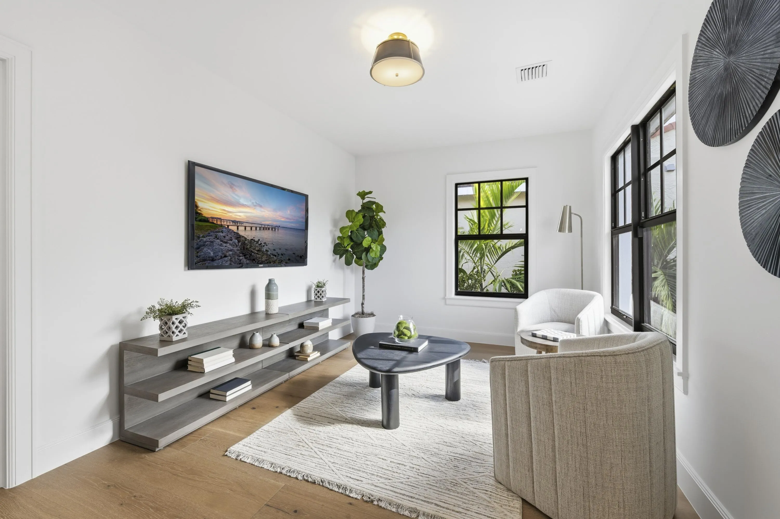 LOFT