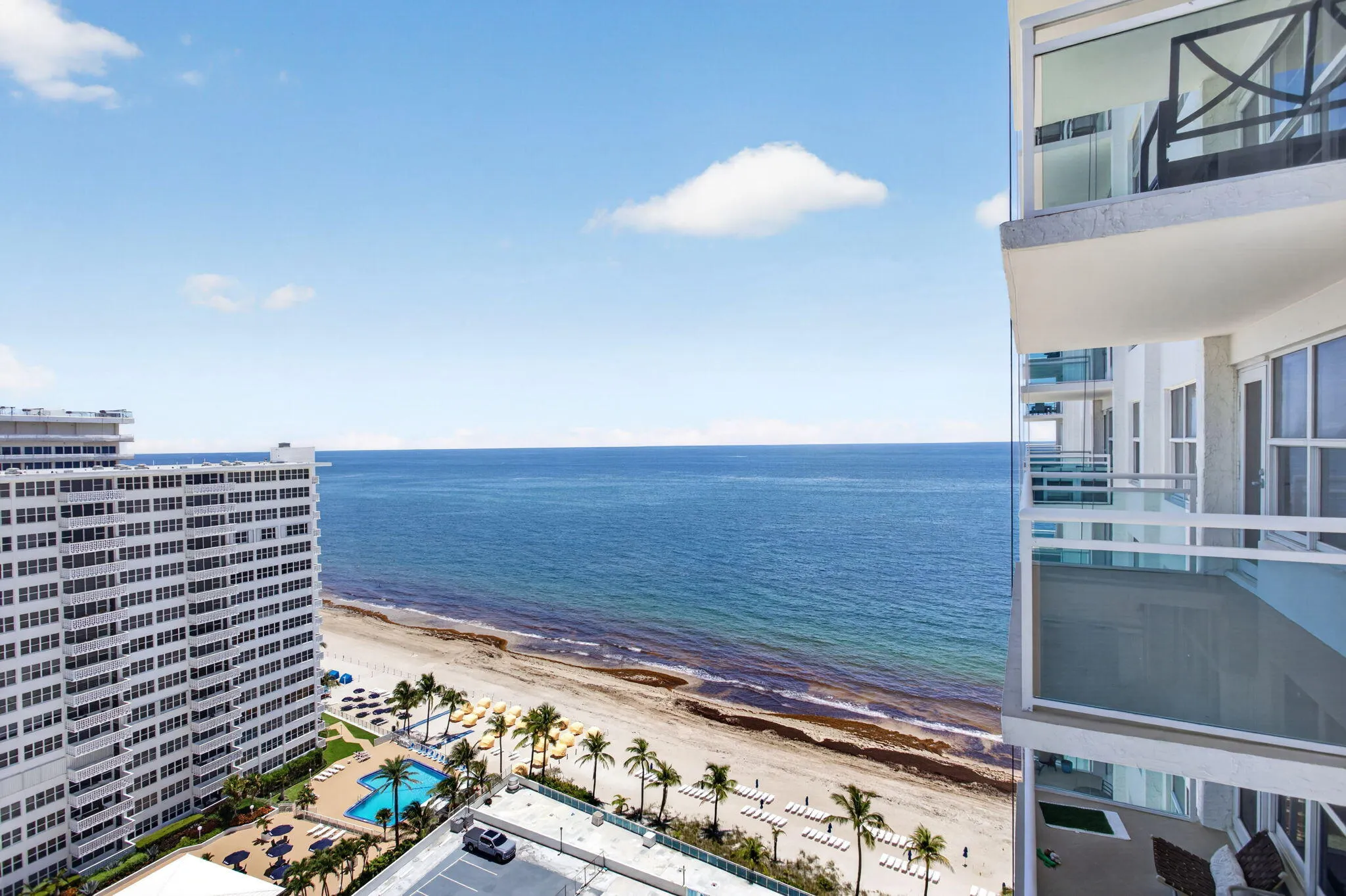 Beautiful Ocean View from Balcony!