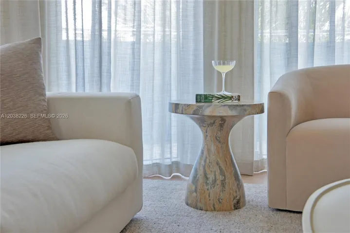 Photo 85