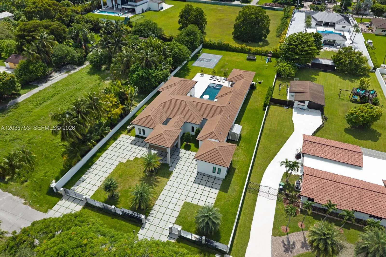 Property photo 31