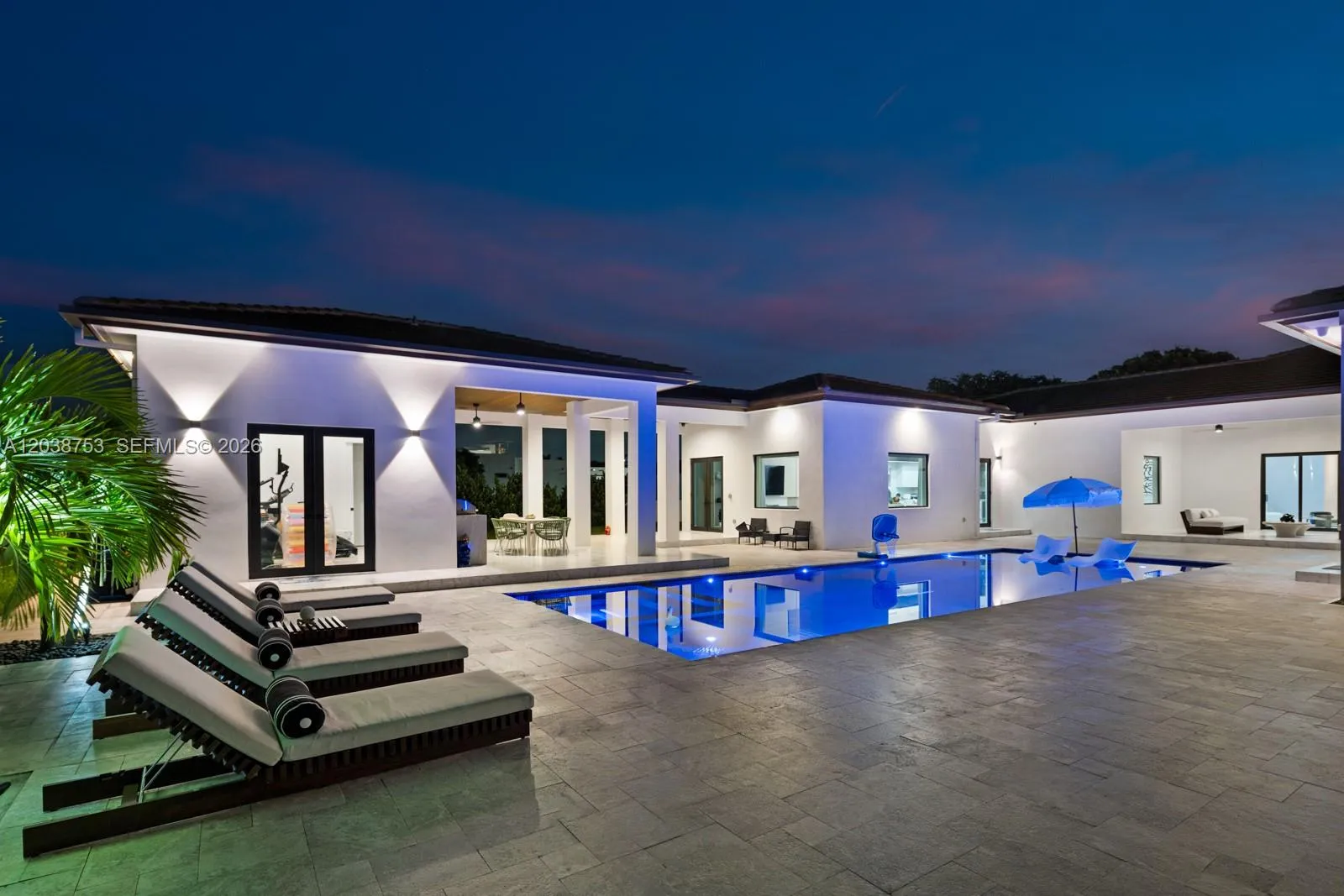 Property photo 38