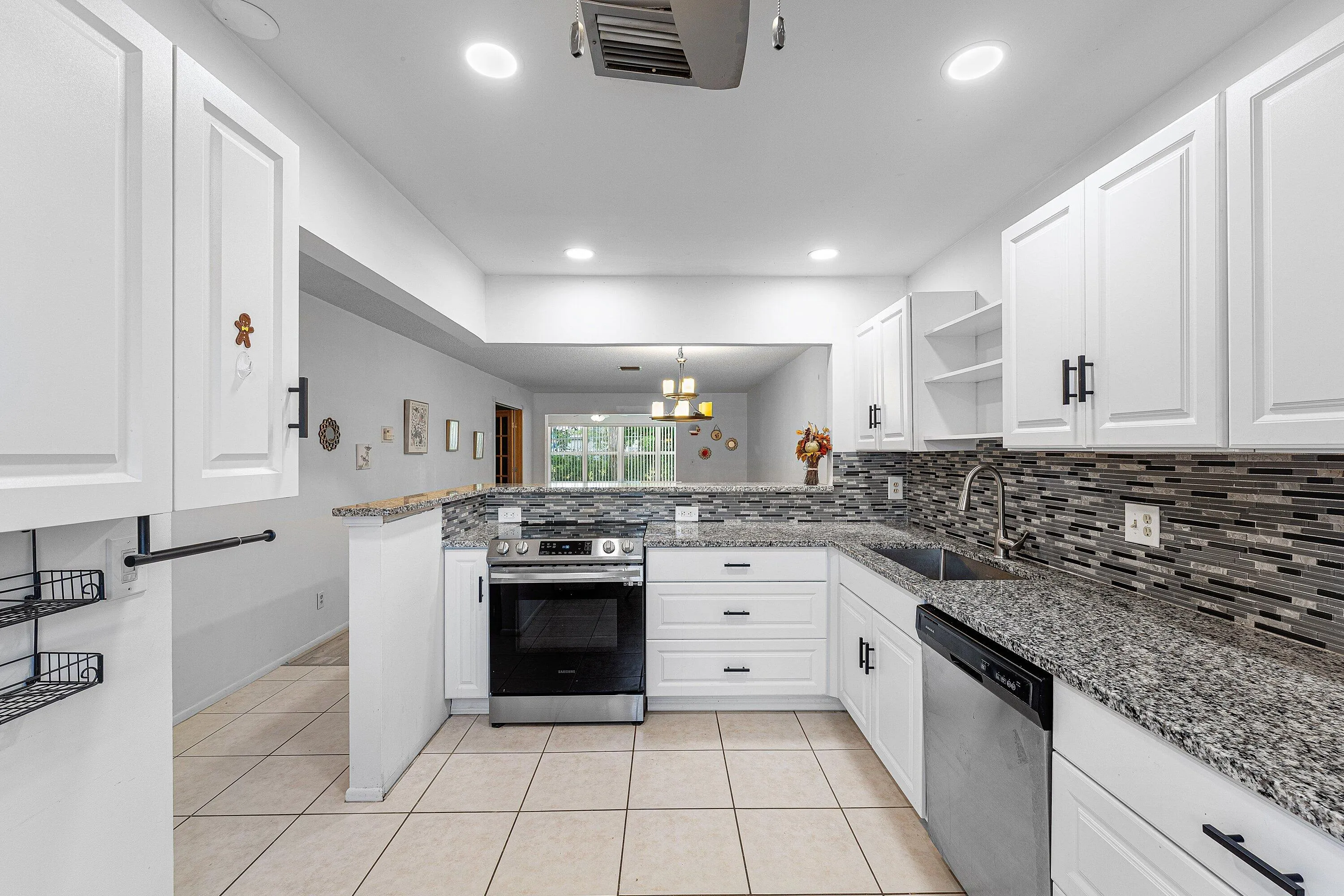 Addl Cabinets