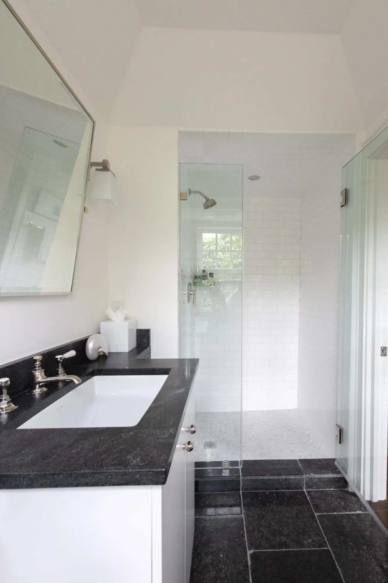 NM 22 Guest Bath 5