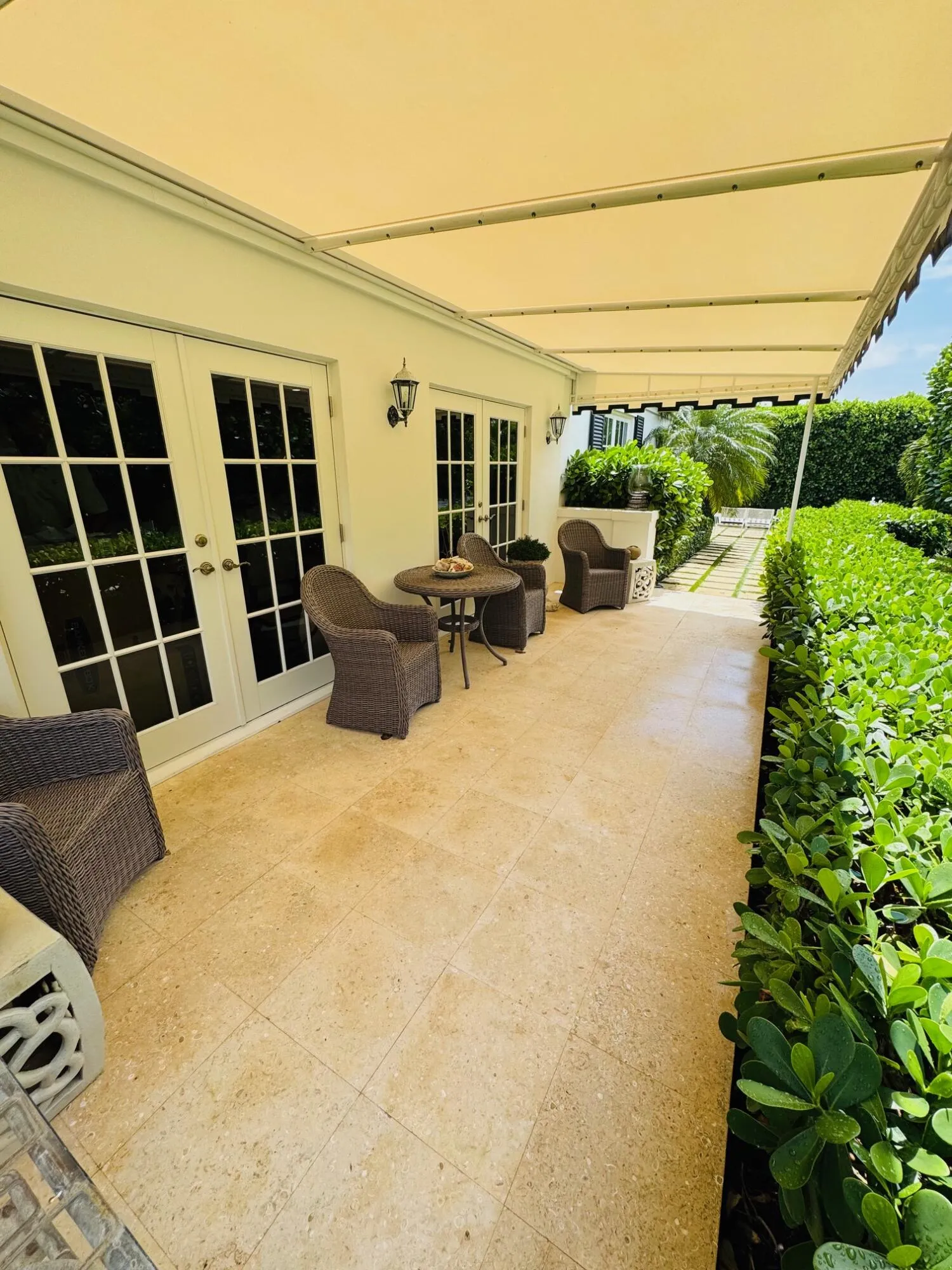 NM 22 Covered Patio