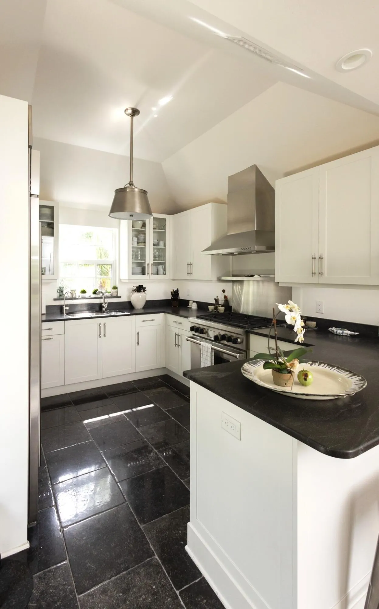 NM 22 Kitchen 1