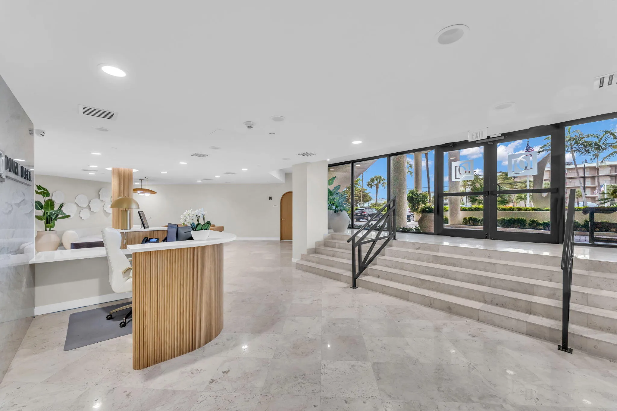 56-web-or-mls-DON08644