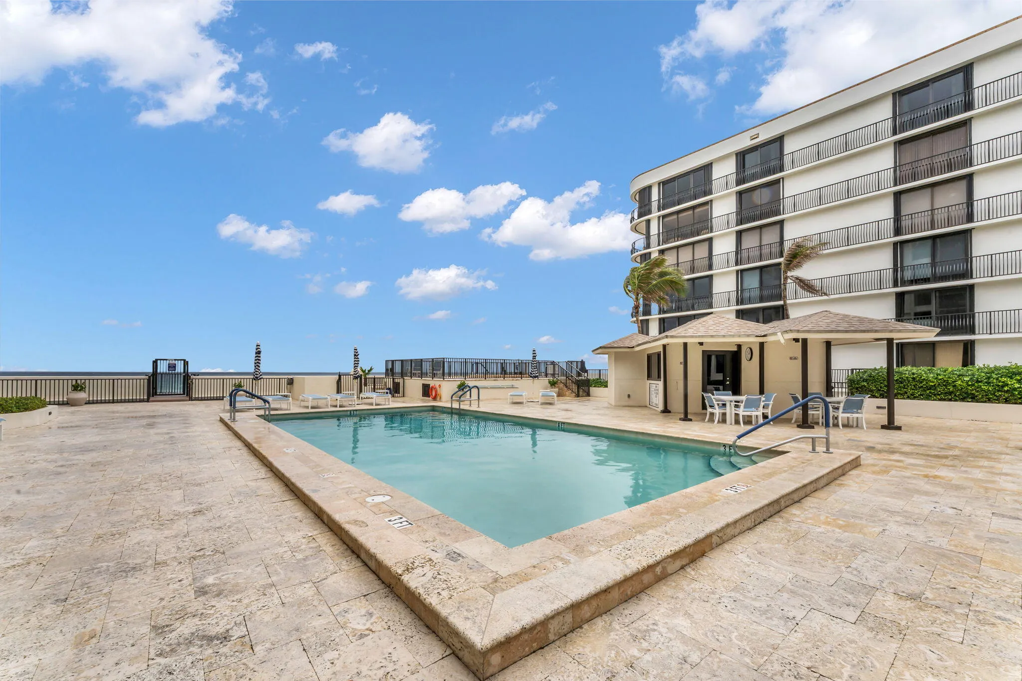 39-web-or-mls-DON08559