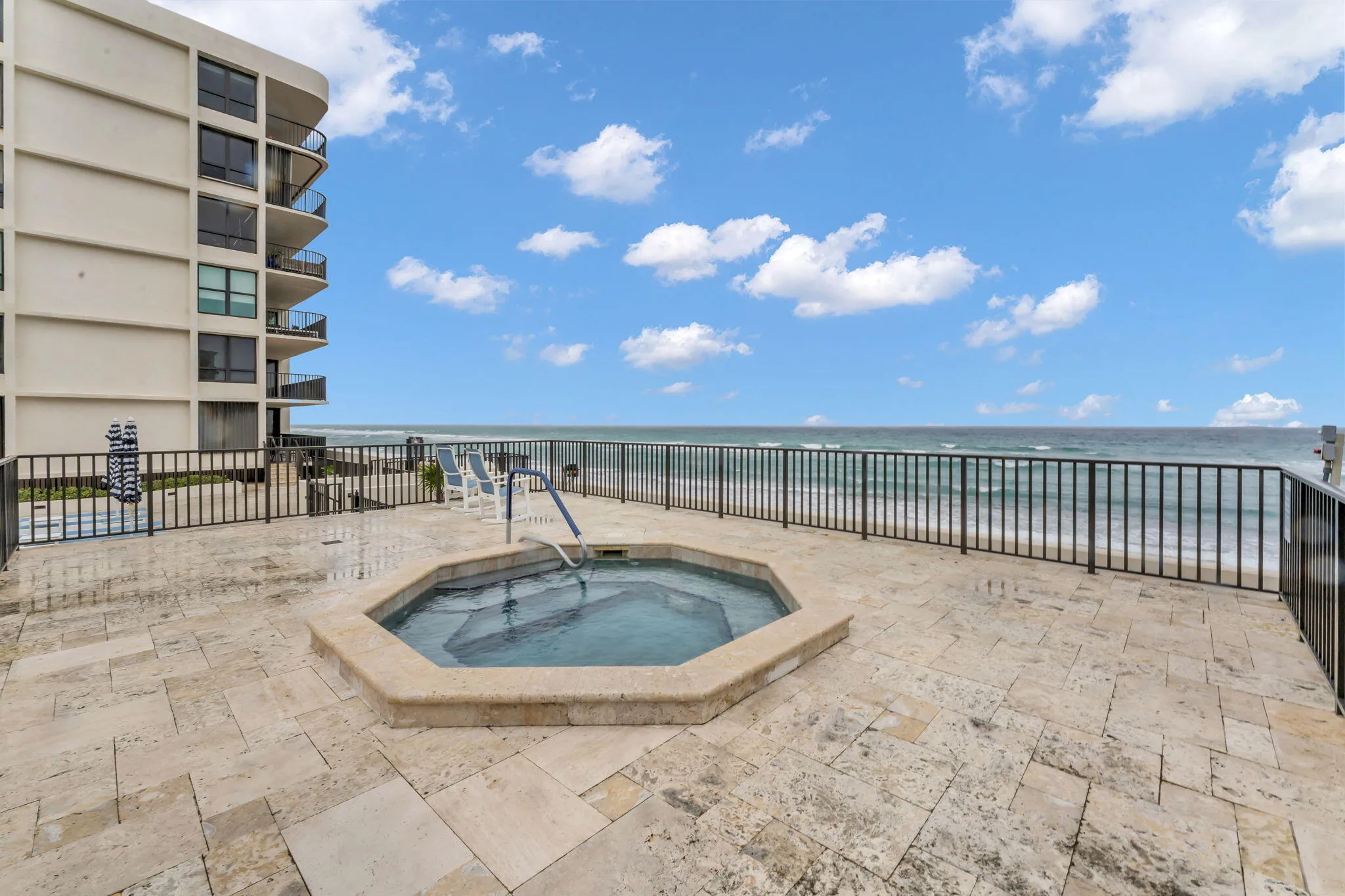 43-web-or-mls-DON08579