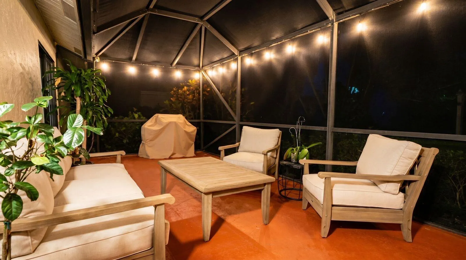 Screened Patio