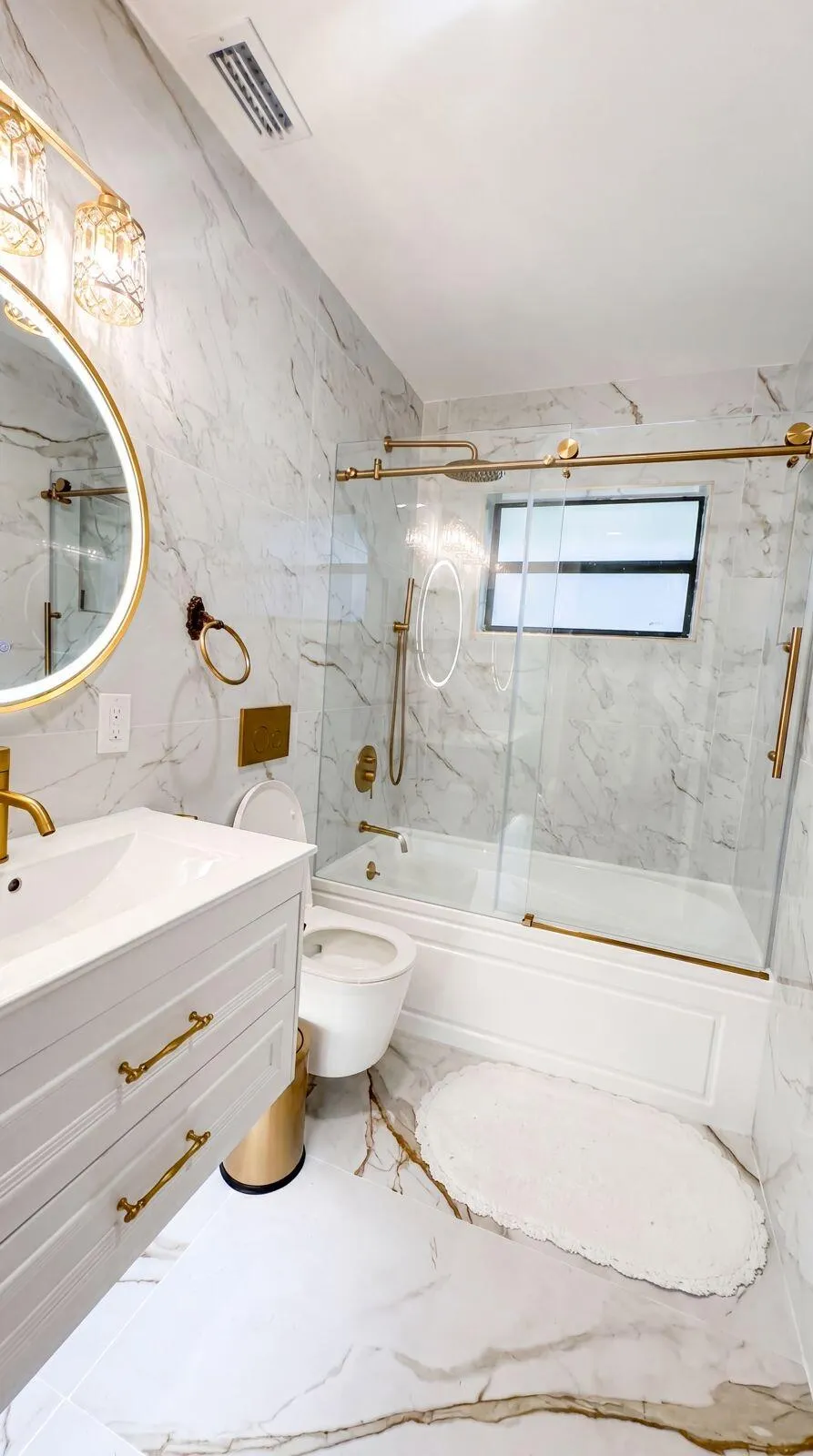 Newly remodeled 2nd bathroom