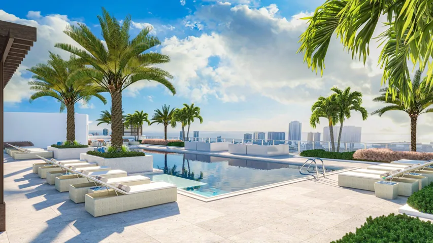 N220 ROOFTOP POOL - 75 FT LAP POOL - INFINITY EDGE HOT TUB/SPA - TWO GRILL STATIONS