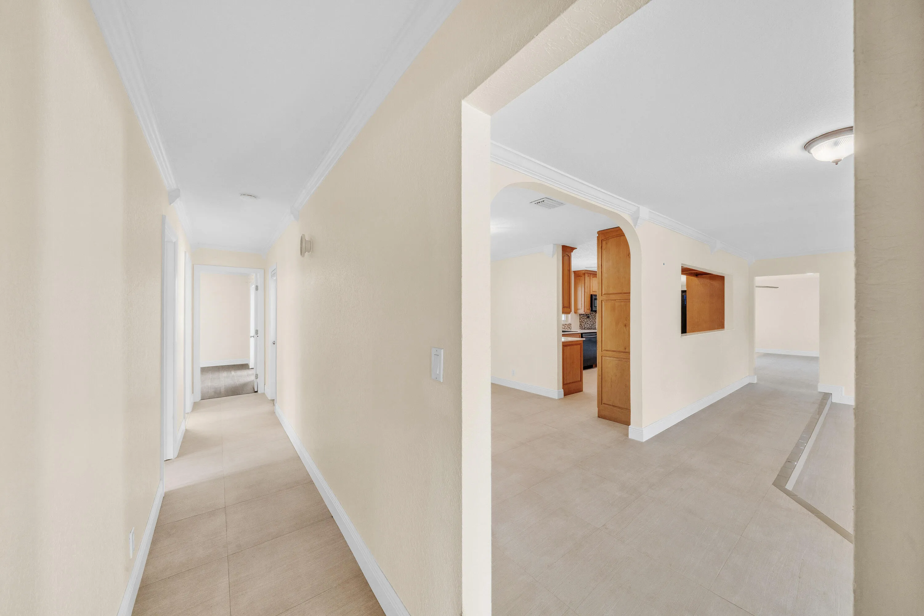29 Living Area (1)