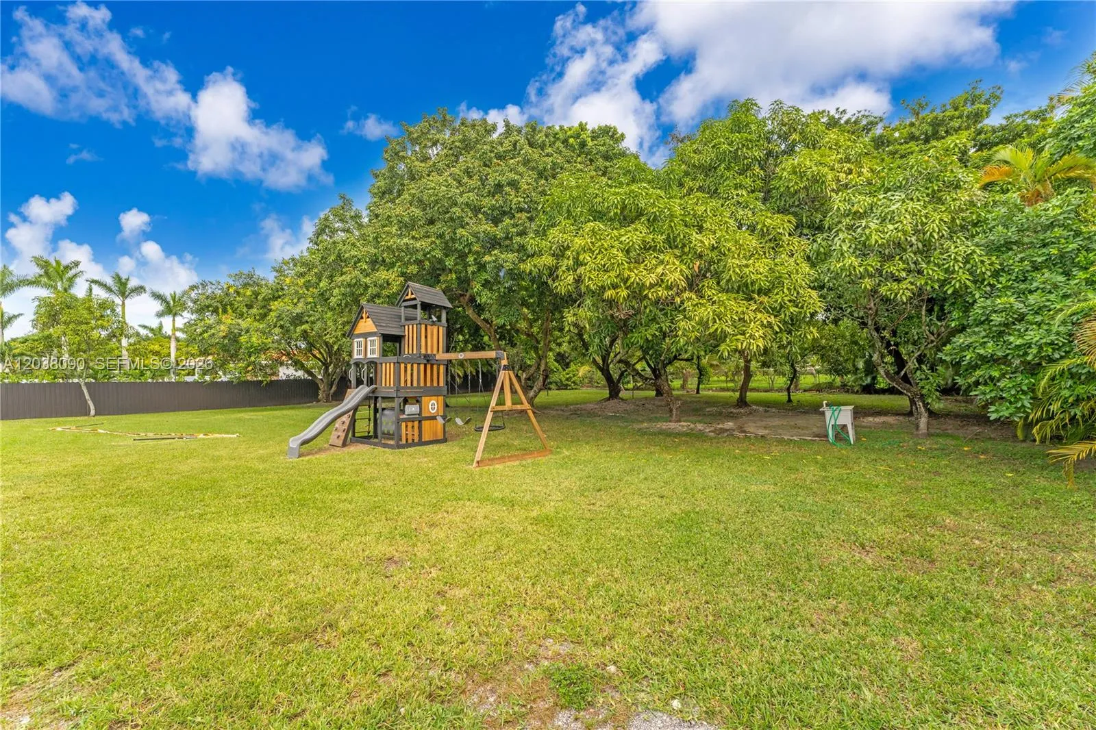 Property photo 75