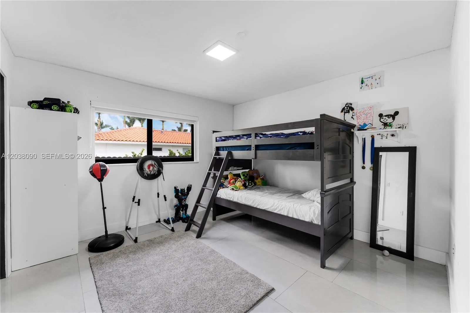 Property photo 46