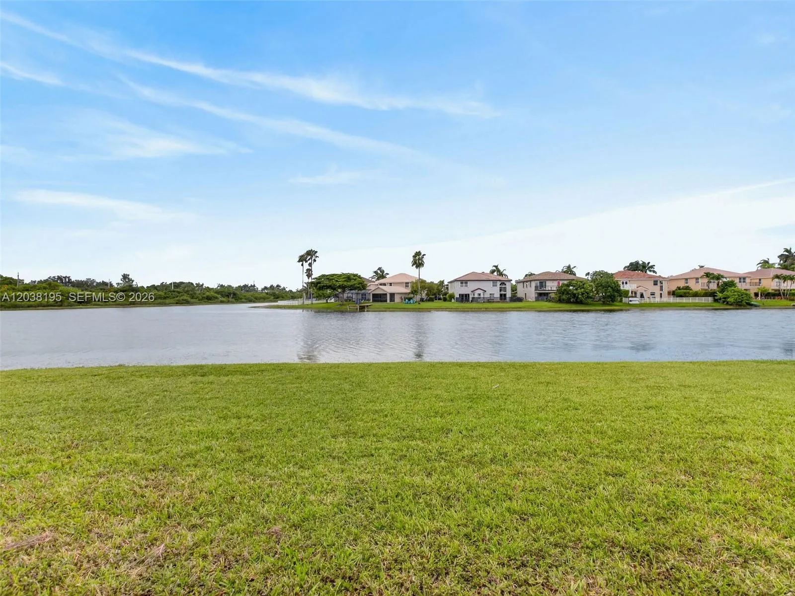 Gorgeous water view from your backyard, ideal to relax after a long day.