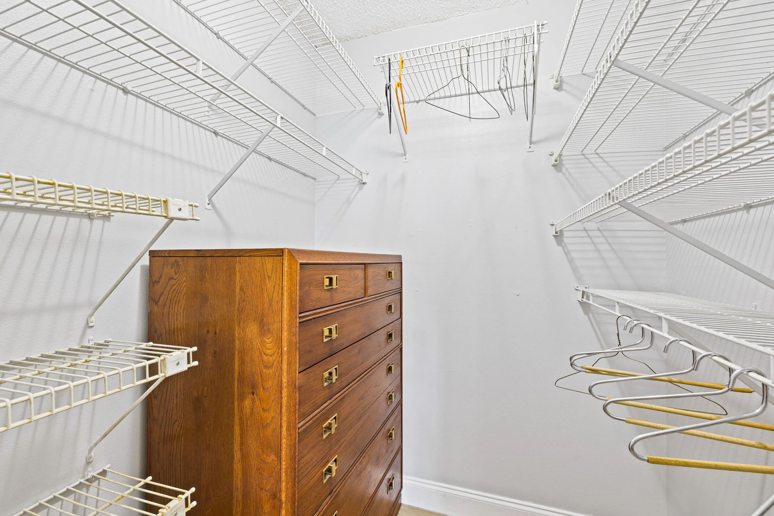 6300 NW 62nd St apt 110-2