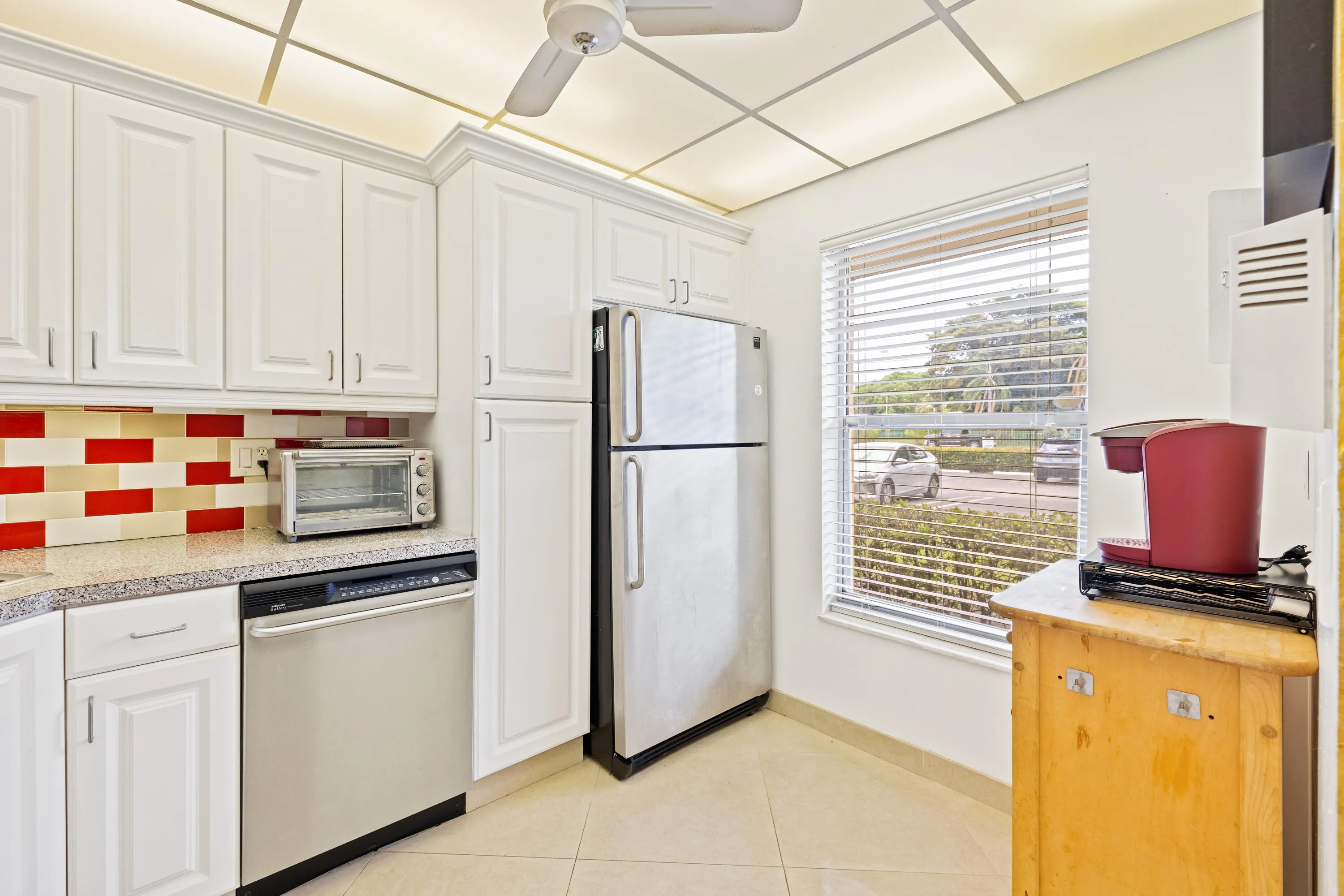 6300 NW 62nd St apt 110-4