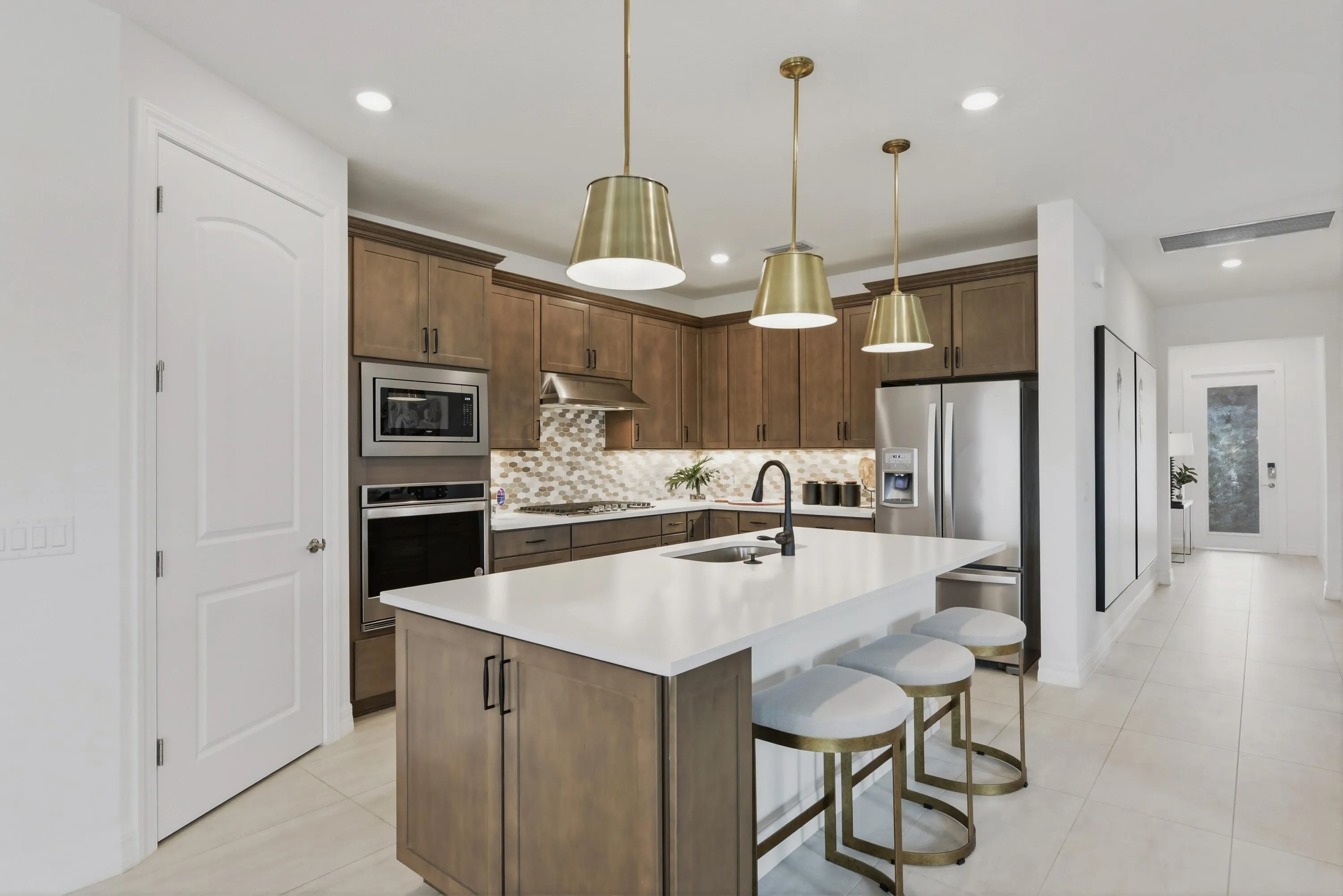 020-042-2370 Rollingwood ct-4200x2804